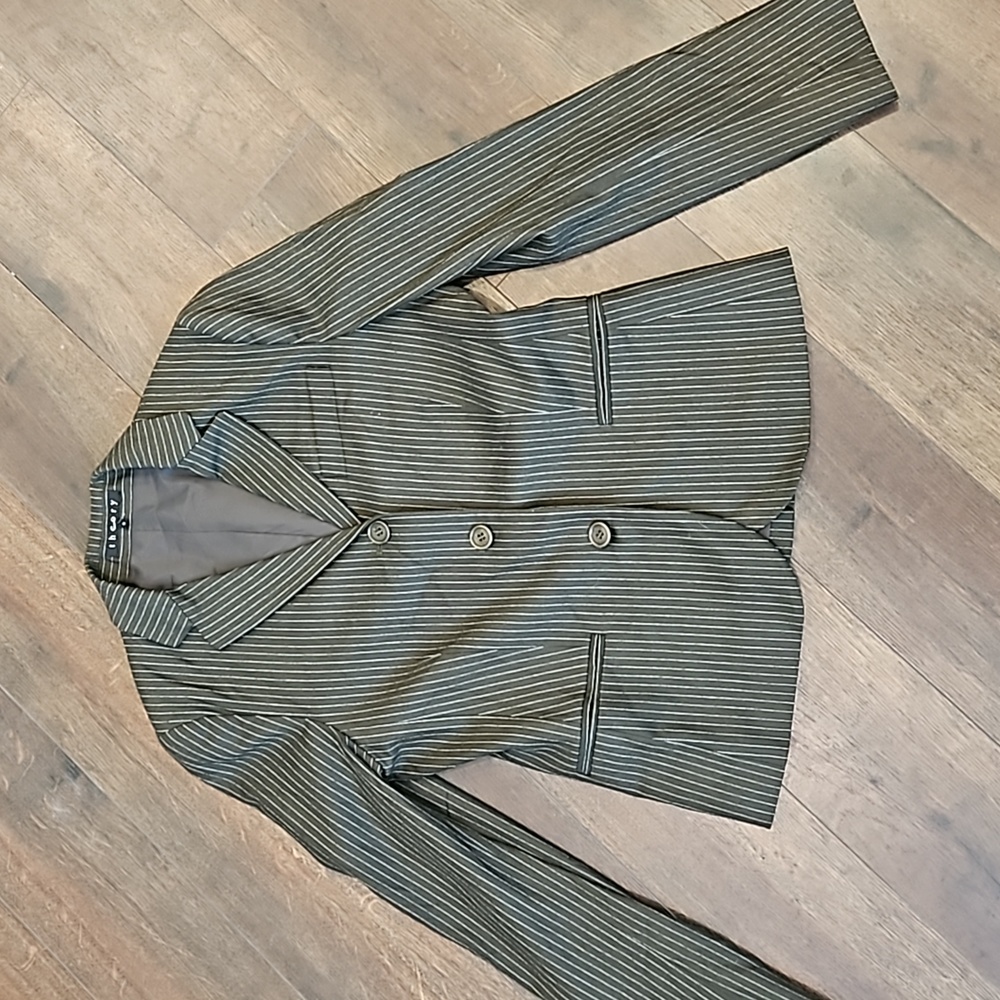 NWOT Theory  green striped three button wool blazer size 8
